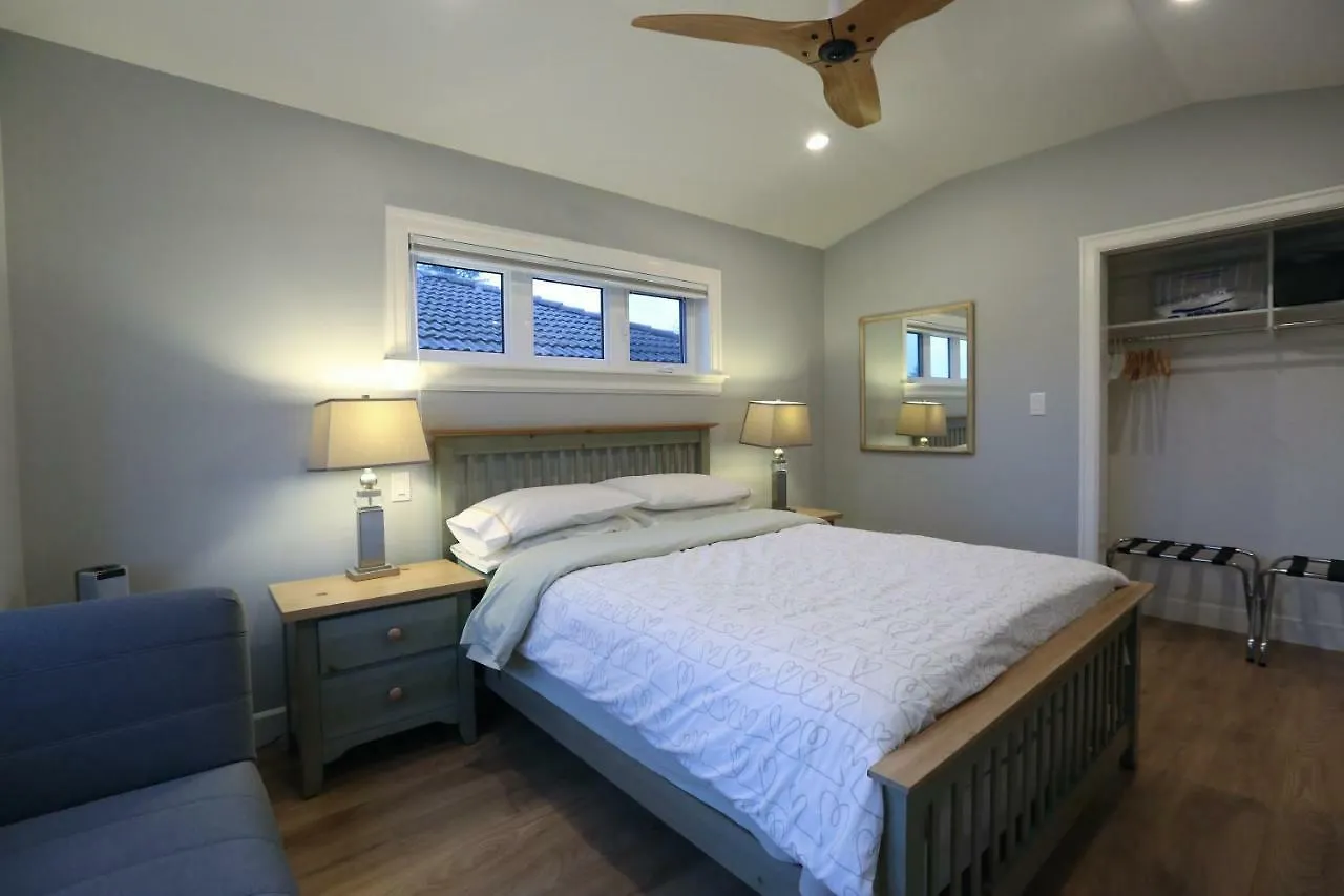 Vancouver Traveller B&B 0*,  Canada